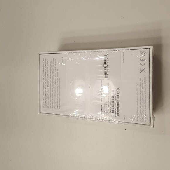 Brand New 2009 Vintage Apple iPod Classic A1238 160 GB - 7th Generation - Silver - Picture 3 of 6